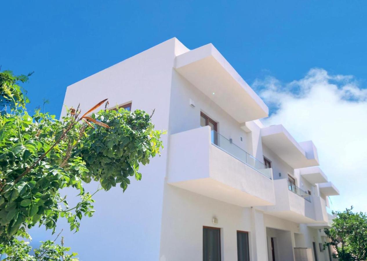 Elmaral Living Experience "Adults Only" Apartamento Agia Pelagia  Exterior foto