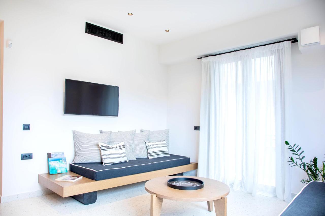 Elmaral Living Experience "Adults Only" Apartamento Agia Pelagia  Exterior foto