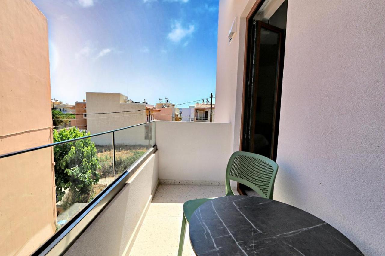 Elmaral Living Experience "Adults Only" Apartamento Agia Pelagia  Exterior foto