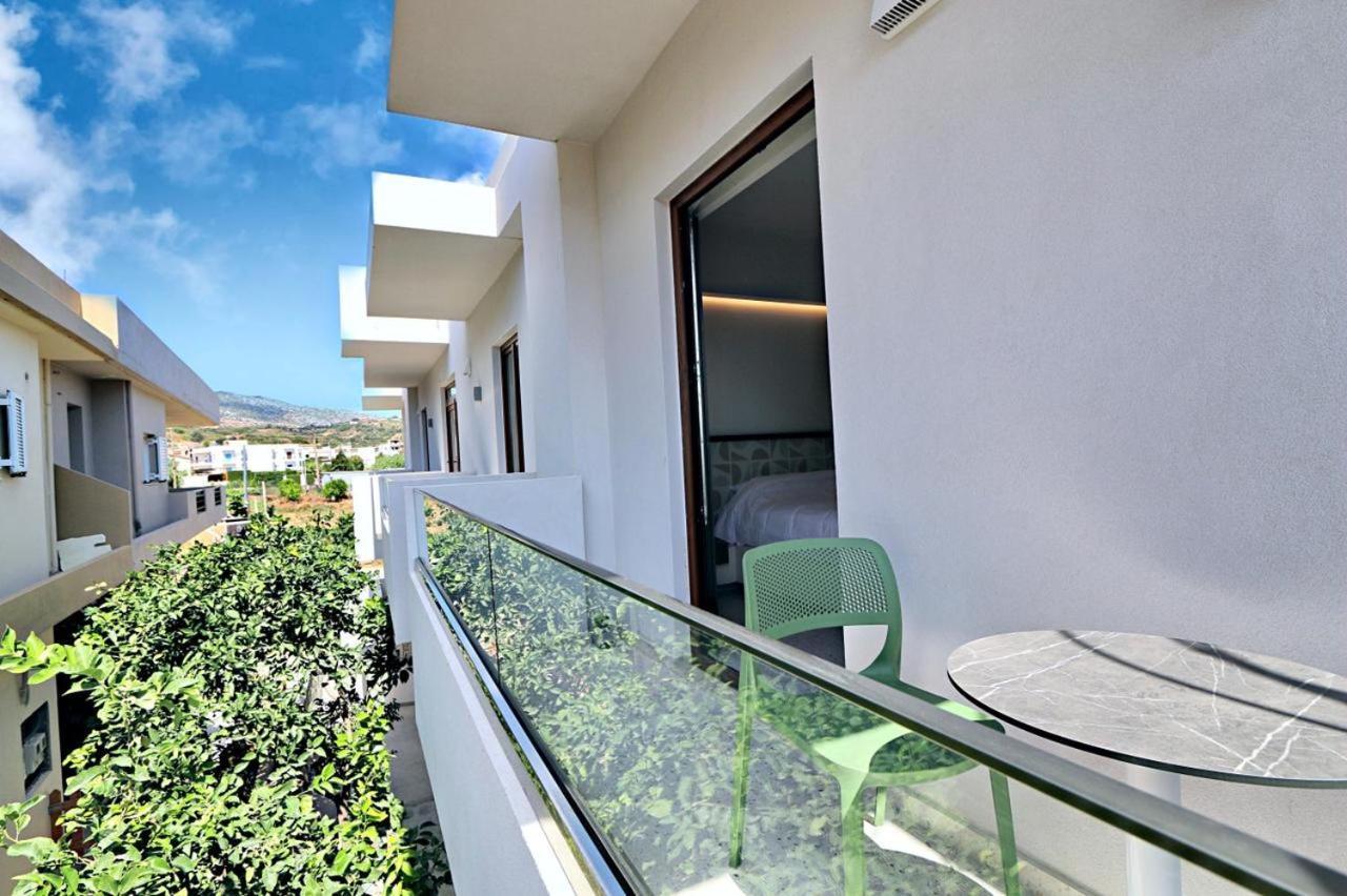 Elmaral Living Experience "Adults Only" Apartamento Agia Pelagia  Exterior foto